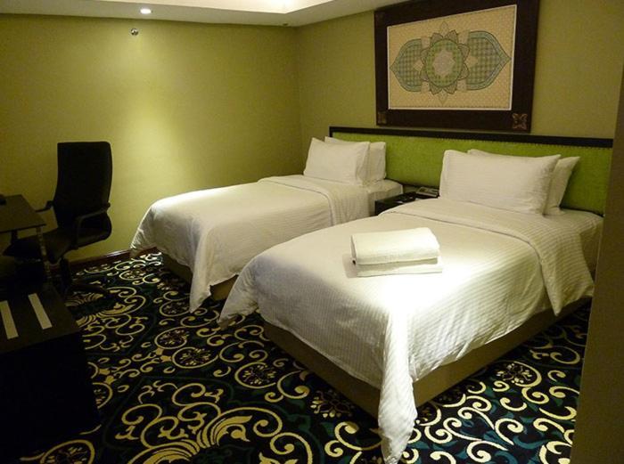 Mudzaffar Hotel 4*
